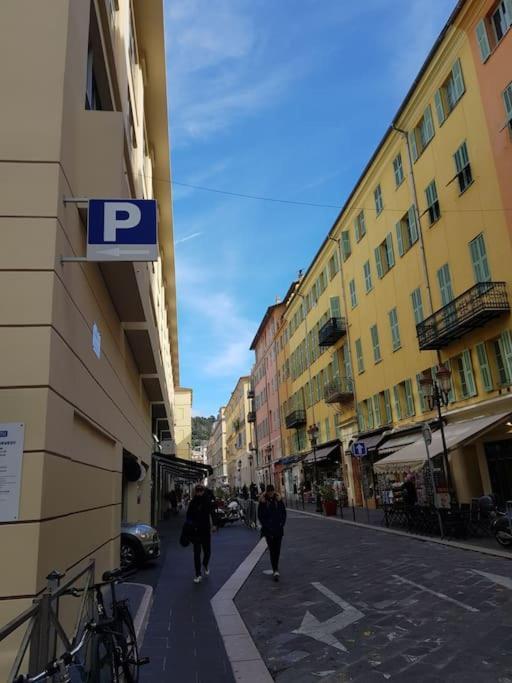 Studette En Plein Coeur Du Vieux Nice Exteriér fotografie