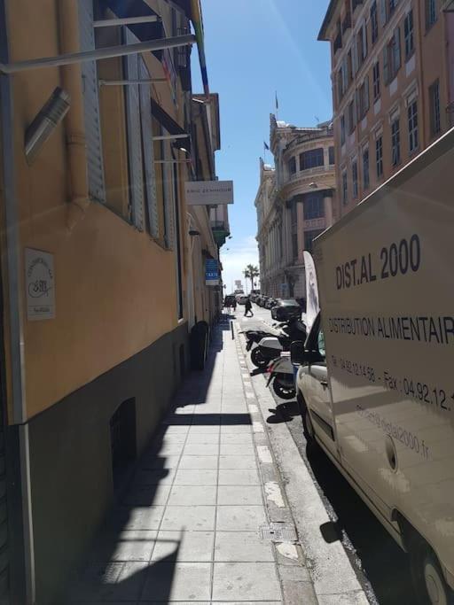 Studette En Plein Coeur Du Vieux Nice Exteriér fotografie