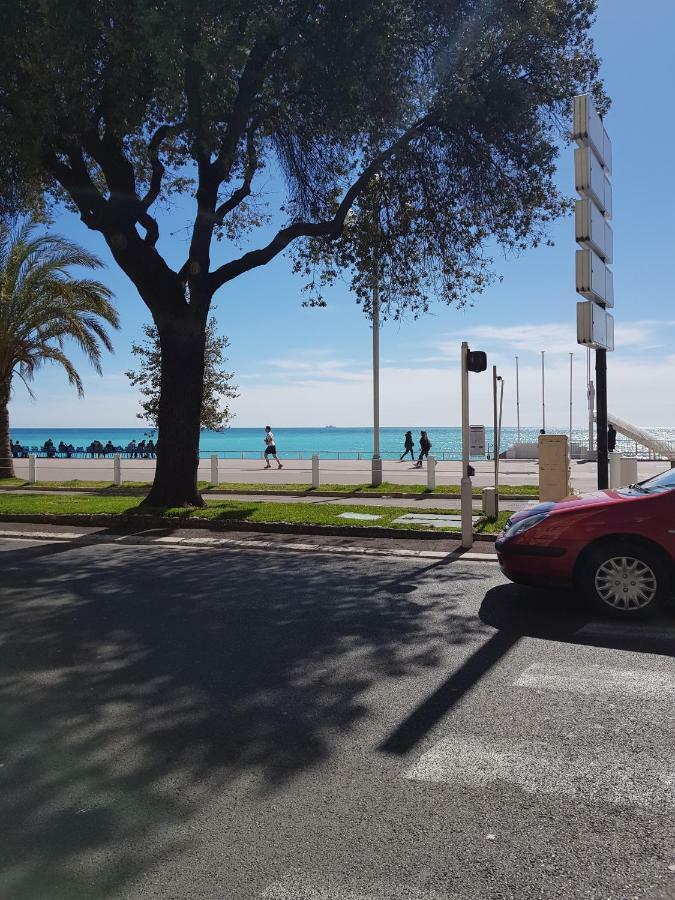 Studette En Plein Coeur Du Vieux Nice Exteriér fotografie